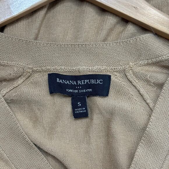 BANANA REPUBLIC V Neck Sweater - Picture 4 of 4